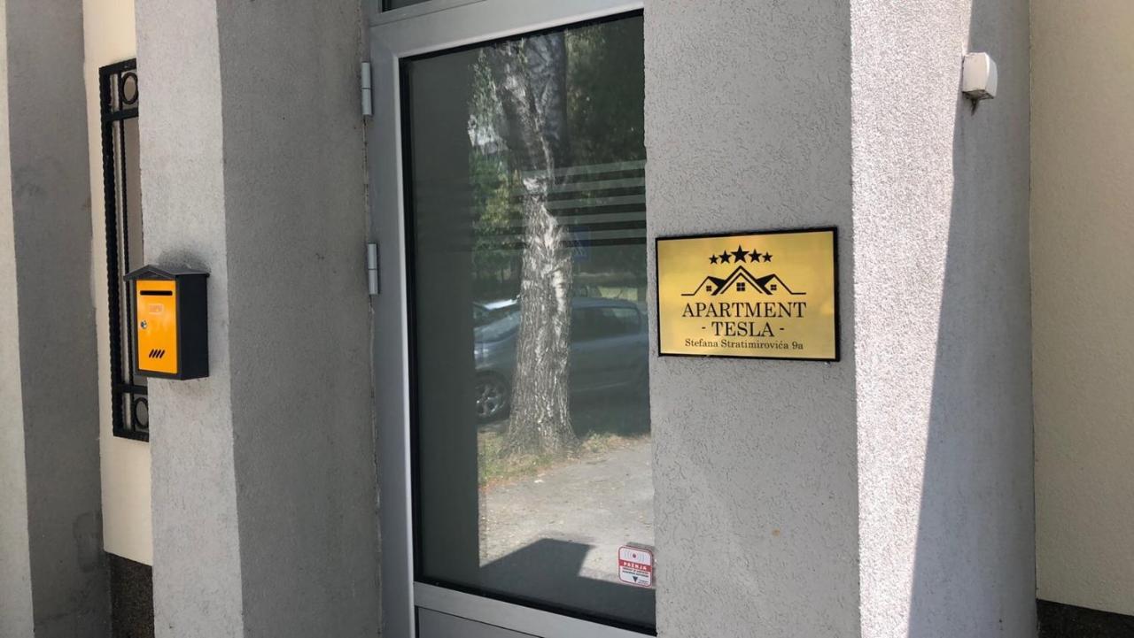 Apartment Tesla Панчево Екстер'єр фото